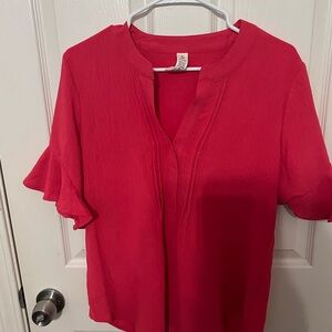 Beautiful fuchsia top short sleeve with ruffle on ends